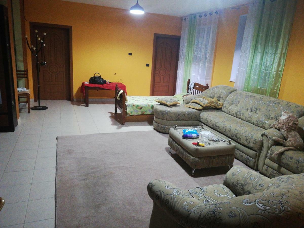 Hotel Albania Golem Bagian luar foto